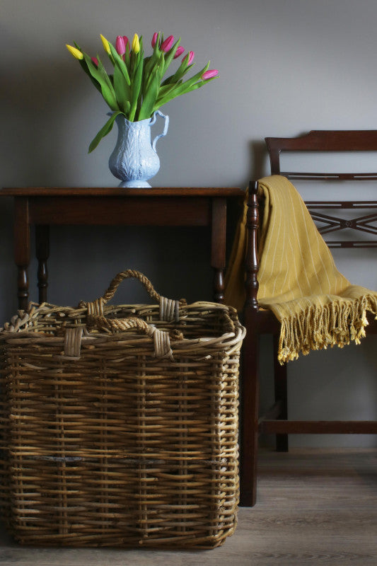 LARGE SQUARE GREY RATTAN LOG BASKET