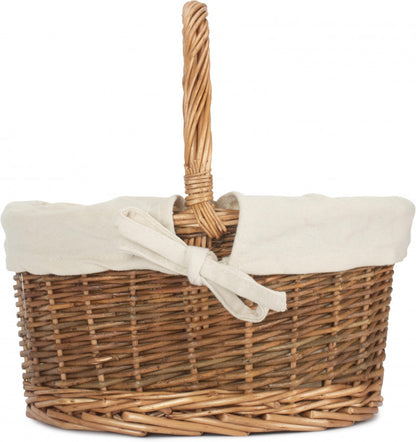CHILD'S COUNTRY OVAL SHOPPER with WHITE LINING