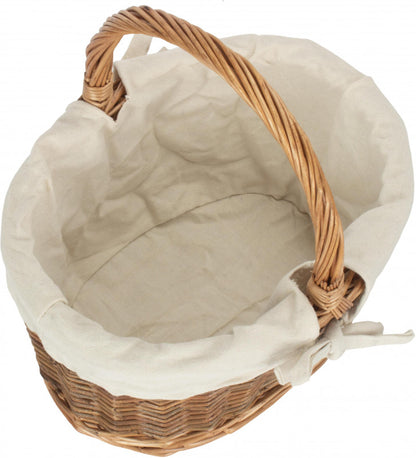 CHILD'S COUNTRY OVAL SHOPPER with WHITE LINING