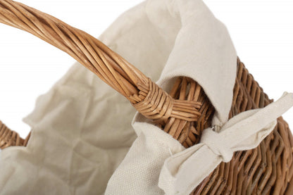 CHILD'S COUNTRY OVAL SHOPPER with WHITE LINING