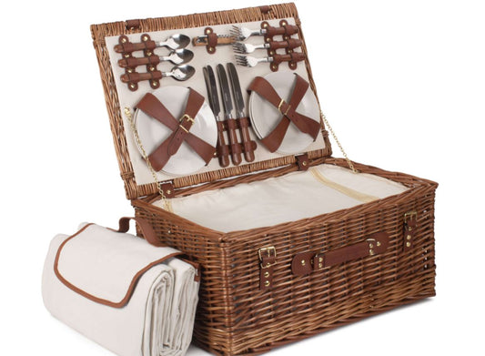 Classic 6 Person Picnic Hamper