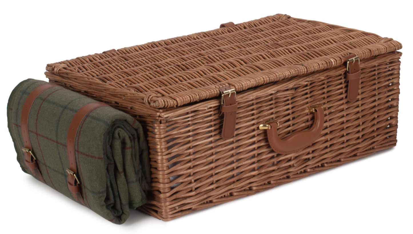 4 Person Green Tweed Hamper